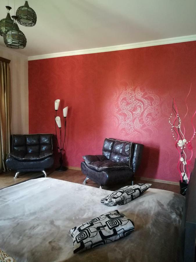 Apartment In The Heart Of Old Tbilisi ภายนอก รูปภาพ